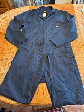 Dickies XL Dark Navy Utility
Coverall Jumpsuit